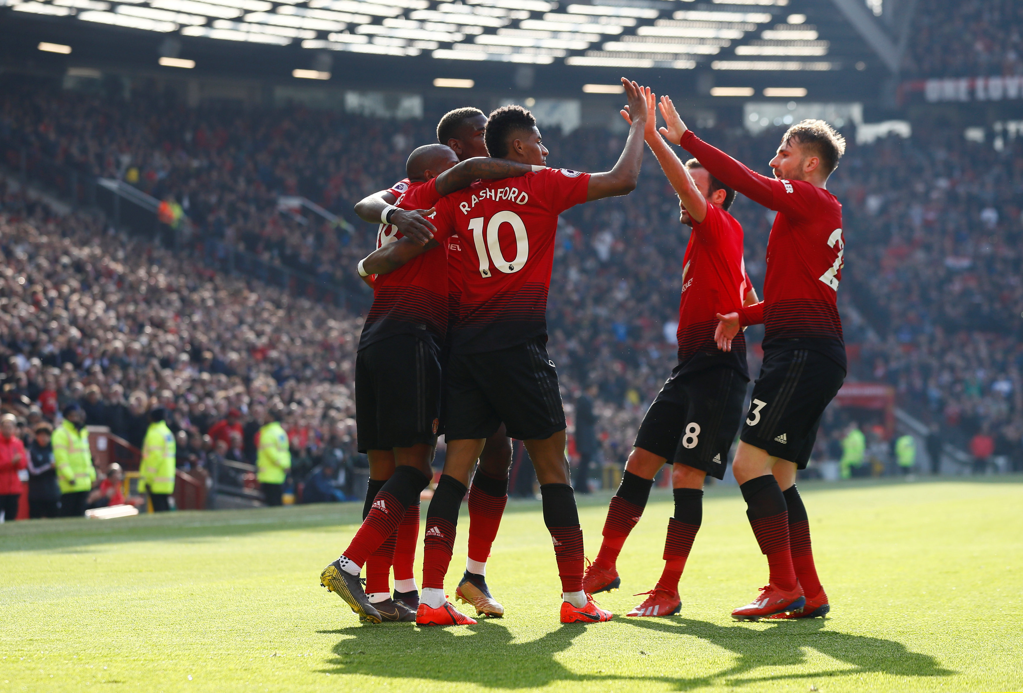 大量球迷的 大量球迷的